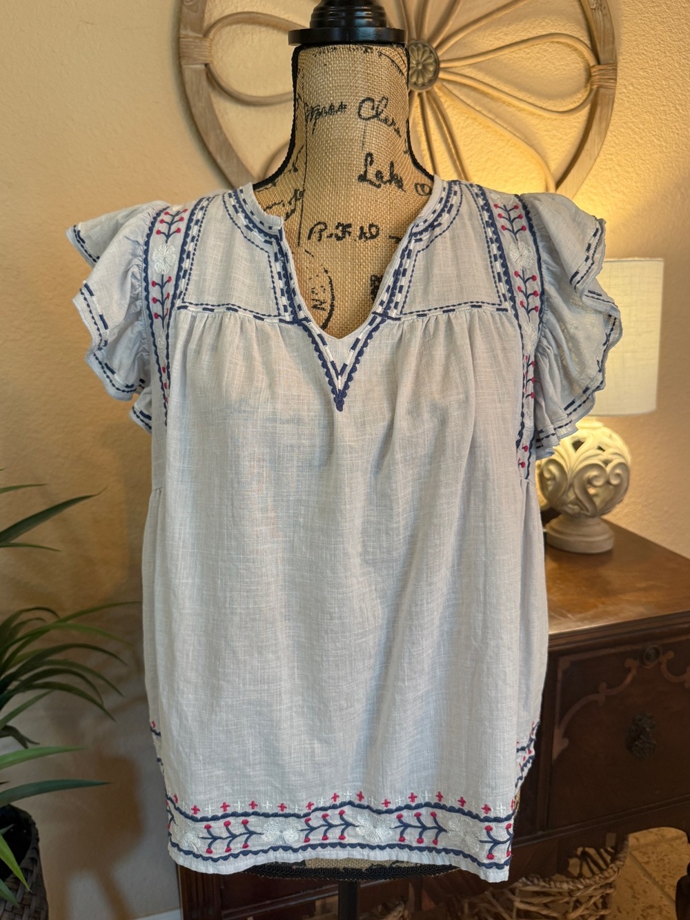 Calligraphie Embroidered Flutter Sleeve Top - Light Blue with Navy & Pink